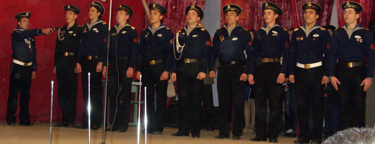 Echipa "Варяга" (şcoala) la concursul militar-sportiv "Haideţi băieţi" 2009.