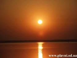 Восход солнца над озером Ялпуг